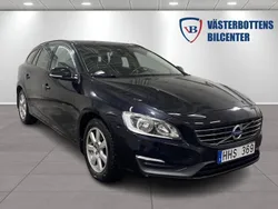 Svart Begagnad 2014 Volvo V60 Kinetic Kombi | 139 000 kr (Marknadspris)