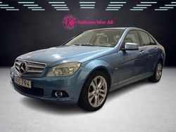Blå Begagnad 2009 Mercedes C180 Sedan | 64 900 kr (Marknadspris)