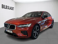 Röd Begagnad 2019 Volvo S60 R-Design Sedan | 384 800 kr (Marknadspris)