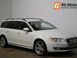 Vit Begagnad 2014 Volvo V70 Momentum Kombi | 139 700 kr (Marknadspris)