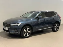Mörkblå (blå) Begagnad 2022 Volvo XC60 Core SUV | 449 500 kr (Marknadspris)