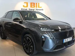 Grå Begagnad 2024 Peugeot 3008 GT SUV | 369 900 kr