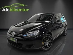 Svart Begagnad 2010 VW Golf VI Halvkombi | 64 900 kr (Marknadspris)