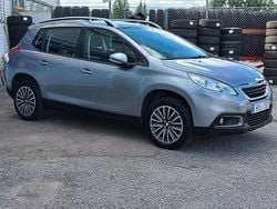 Grå Begagnad 2015 Peugeot 2008 SUV | 64 900 kr (Marknadspris)