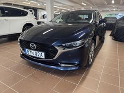 Blå Begagnad 2019 Mazda 3 Sky Sedan | 185 000 kr
