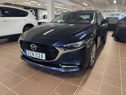 Blå Begagnad 2019 Mazda 3 Sky Sedan | 185 000 kr (Marknadspris)