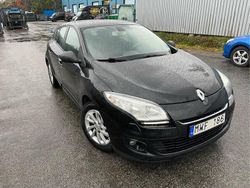 Svart Begagnad 2012 Renault Mégane III Halvkombi | 41 999 kr (Marknadspris)
