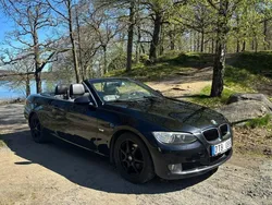 Svart Begagnad 2009 BMW 320 Cabriolet Cab | 119 000 kr (Marknadspris)