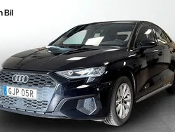 Brilliantsvart Begagnad 2022 Audi A3 Proline Sedan | 279 000 kr (Marknadspris)