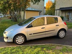 Begagnad 2007 Renault Clio R.S. Halvkombi | 32 000 kr (Marknadspris)