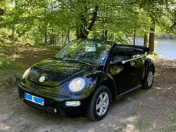 Svart Begagnad 2004 VW Beetle Highline Cab | 75 000 kr (Marknadspris)