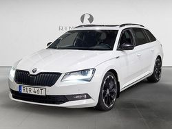 Vit Begagnad 2019 Skoda Superb SportLine Kombi | 234 900 kr (Marknadspris)