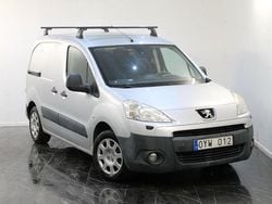 Ljusgrå (grå) Begagnad 2011 Peugeot Partner Minibuss | 49 900 kr (Lite dyr)
