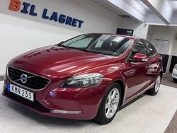 Röd Begagnad 2014 Volvo V40 Kombi | 105 900 kr (Marknadspris)