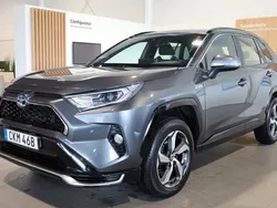 Mörkgrå Begagnad 2021 Toyota RAV4 Hybrid Active SUV | 399 900 kr (Bra pris)