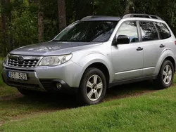 Silver Begagnad 2011 Subaru Forester SUV | 65 000 kr (Bra pris)