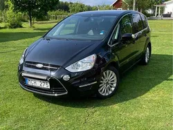 Svart Begagnad 2013 Ford S-MAX Business Edition Minibuss | 60 000 kr (Marknadspris)