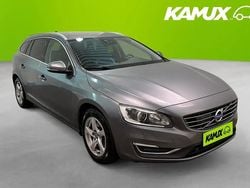 Silver/grå Begagnad 2017 Volvo V60 Summum Kombi | 164 900 kr (Marknadspris)