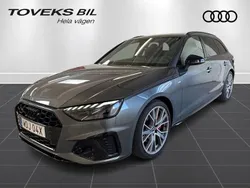 Grå Begagnad 2024 Audi A4 Competition Kombi | 489 800 kr (Lite dyr)