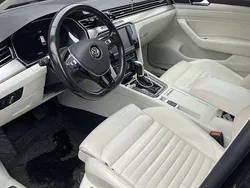Svart Begagnad 2015 VW Passat GT Kombi | 179 900 kr (Marknadspris)
