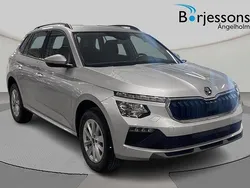 Silver Ny 2024 Skoda Kamiq Selection SUV | 299 000 kr (Marknadspris)