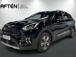 Svart (black pearl metallic) Begagnad 2021 Kia Niro Advance SUV | 249 800 kr (Bra pris)