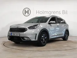 Grå Begagnad 2018 Kia Niro Advance SUV | 184 800 kr (Marknadspris)