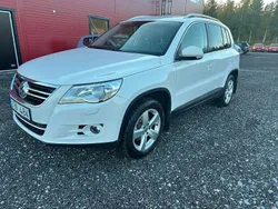 Vit Begagnad 2011 VW Tiguan SUV | 84 900 kr (Bra pris)
