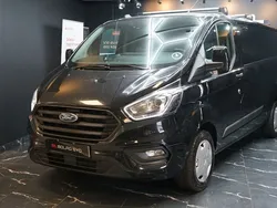 Svart Begagnad 2022 Ford Transit Custom Van | 299 900 kr (Dyr)