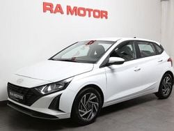 Vit Ny 2025 Hyundai i20 Essential Halvkombi | 199 900 kr