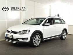 Vit Begagnad 2017 VW Golf Alltrack Kombi | 194 900 kr (Bra pris)