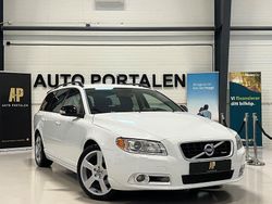 Vit Begagnad 2010 Volvo V70 R-Design Kombi | 109 900 kr (Dyr)