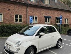 Vit Begagnad 2015 Fiat 500 Lounge Halvkombi | 62 000 kr (Marknadspris)