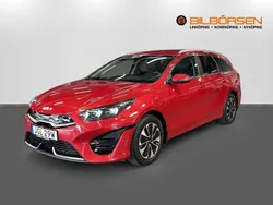 Röd Begagnad 2022 Kia Ceed Advance Kombi | 239 900 kr (Marknadspris)