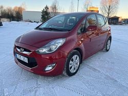 Mörkröd Begagnad 2010 Hyundai ix20 Base Halvkombi | 69 900 kr (Marknadspris)