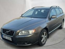 Grå Begagnad 2009 Volvo V70 Momentum Kombi | 74 000 kr (Bra pris)