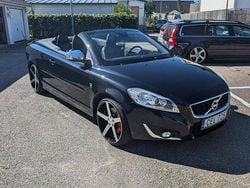 Svart Begagnad 2012 Volvo C70 Inscription Cab | 200 000 kr