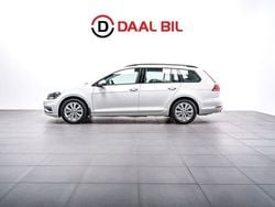 Vit Begagnad 2018 VW Golf VII Kombi | 169 700 kr (Marknadspris)