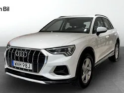 Vit Begagnad 2022 Audi Q3 Advanced Plus SUV | 299 000 kr (Bra pris)