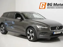 Mörkgrå (grå) Begagnad 2020 Volvo V60 CC Momentum Kombi | 269 800 kr (Lite dyr)