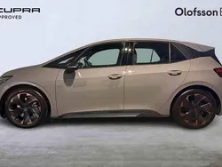 Grå Begagnad 2022 Cupra Born Halvkombi | 269 900 kr (Marknadspris)
