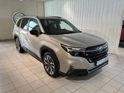 Brun Ny 2024 Subaru Forester SUV | 463 400 kr (Marknadspris)