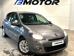 Grå Begagnad 2010 Renault Clio R.S. Halvkombi | 39 900 kr (Marknadspris)
