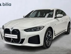 Vit Begagnad 2022 BMW i4 Sedan | 479 900 kr (Marknadspris)