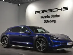 Blå (blue) Begagnad 2022 Porsche Taycan Cross Turismo Sedan | 699 000 kr (Dyr)