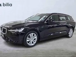 Svart Begagnad 2022 Volvo V60 Kombi | 299 000 kr (Marknadspris)
