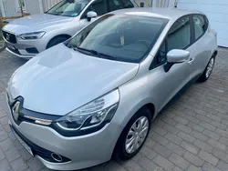Silver Begagnad 2015 Renault Clio IV Halvkombi | 89 000 kr (Marknadspris)
