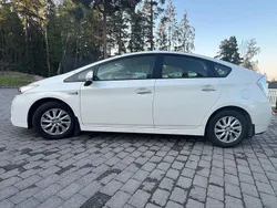 Vit Begagnad 2015 Toyota Prius Plug-in Hybrid Halvkombi | 158 500 kr (Lite dyr)