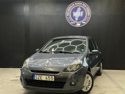 Blå Begagnad 2010 Renault Clio R.S. Halvkombi | 39 800 kr (Marknadspris)