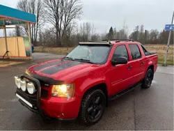Röd Begagnad 2008 Chevrolet Avalanche Sedan | 125 000 kr